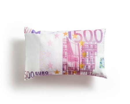 Cushion 500 EUR 