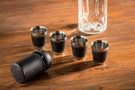 Stainless steel shot glass in case - 4 pcs set