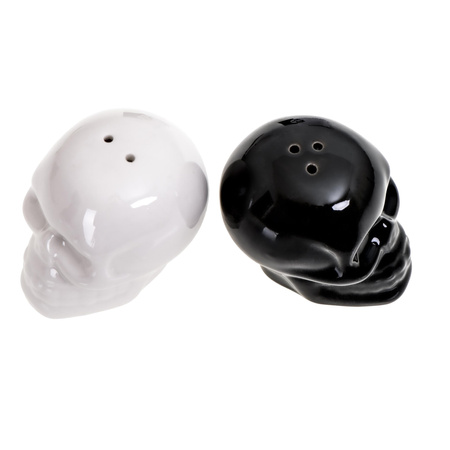 Salt & Pepper Shakers SKULLS