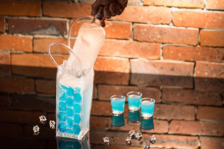 Bottle cooler - blue