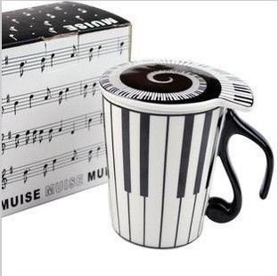 Music mug with lid - KEYBOARD