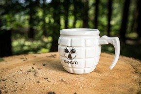 Grenade mug DANGER - WHITE