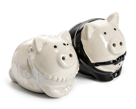 Salt & Pepper Shakers PIGS