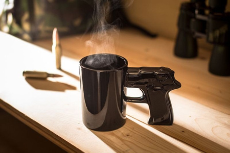 Gun mug