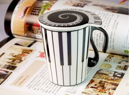 Music mug with lid - KEYBOARD