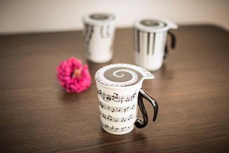 Music mug with lid - OVERTURE